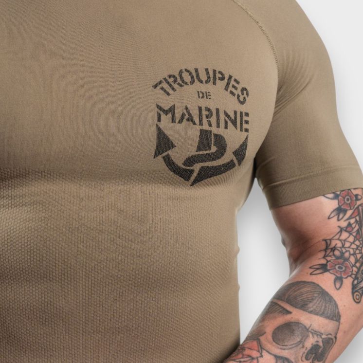 T-shirt Navy troops Tan